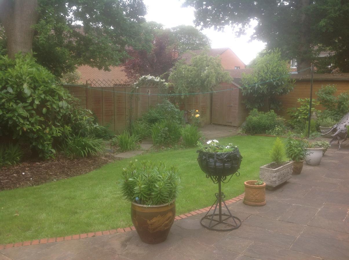 Oak Tree House Bed & Breakfast Waterlooville Dış mekan fotoğraf