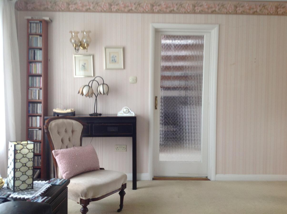 Oak Tree House Bed & Breakfast Waterlooville Dış mekan fotoğraf